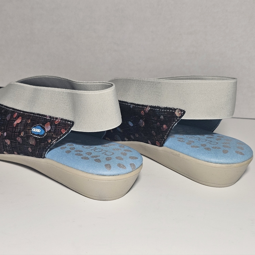 Cloud Caliber Grey Bubbles Women's Slingback Sandals - Picture 4 of 6